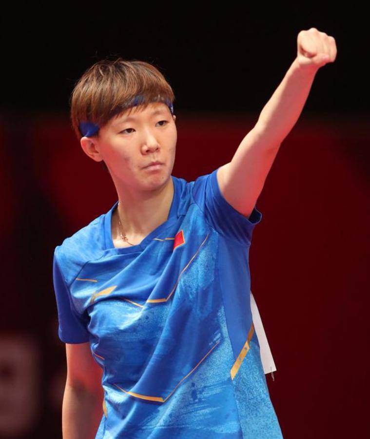 球场女将勇夺胜利,实力不容小觑视频 球场女将勇夺胜利,实力不容小觑视频